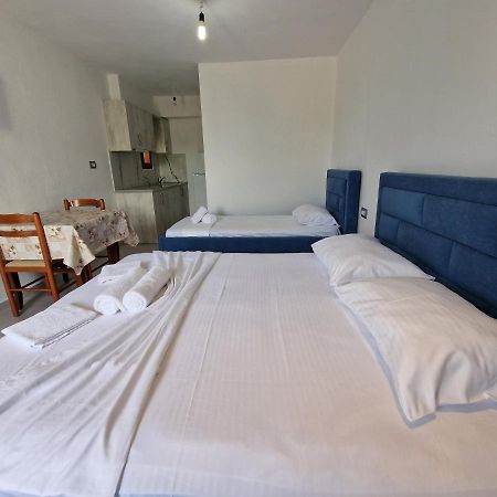 Petrefi Apartments Ксамил Экстерьер фото