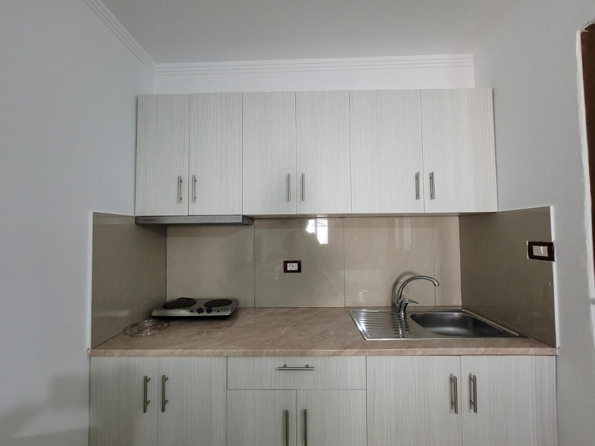 Petrefi Apartments Ксамил Экстерьер фото